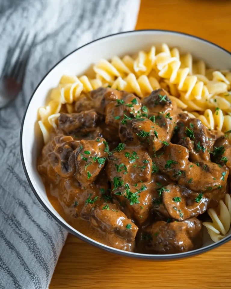 Slow-Cooker-Beef-Stroganoff-Recipe